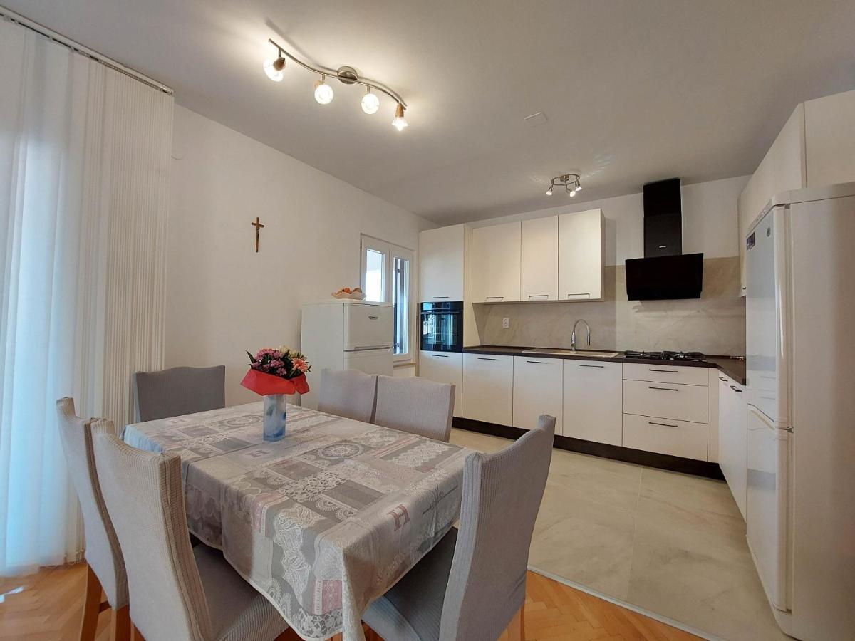 פונאנט Apartment Neda מראה חיצוני תמונה