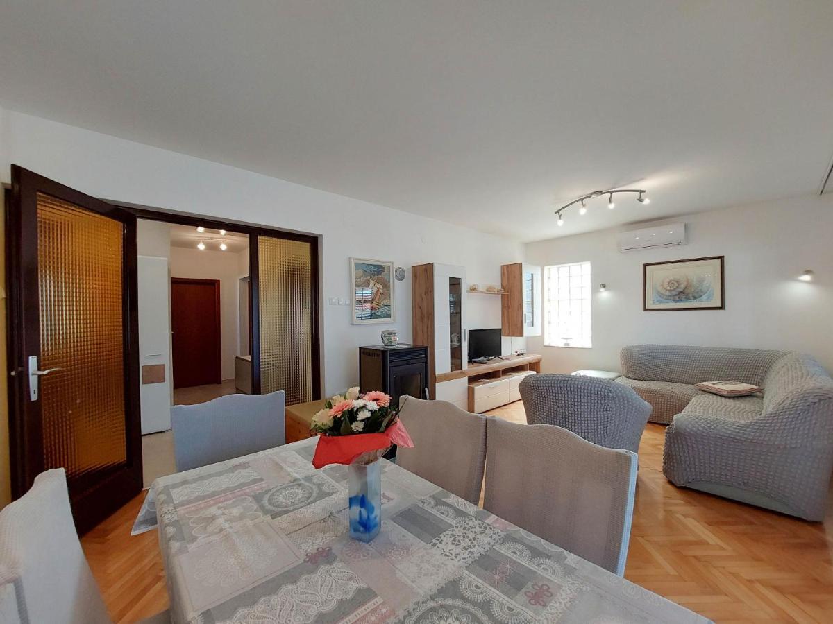 פונאנט Apartment Neda מראה חיצוני תמונה
