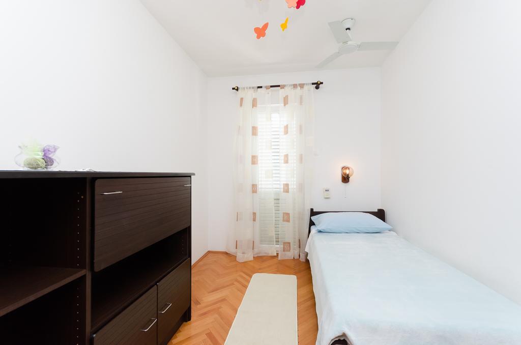 פונאנט Apartment Neda מראה חיצוני תמונה