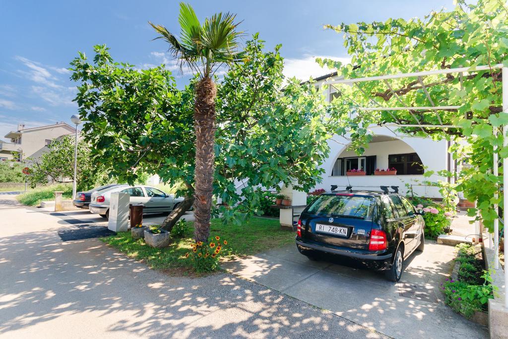 פונאנט Apartment Neda מראה חיצוני תמונה