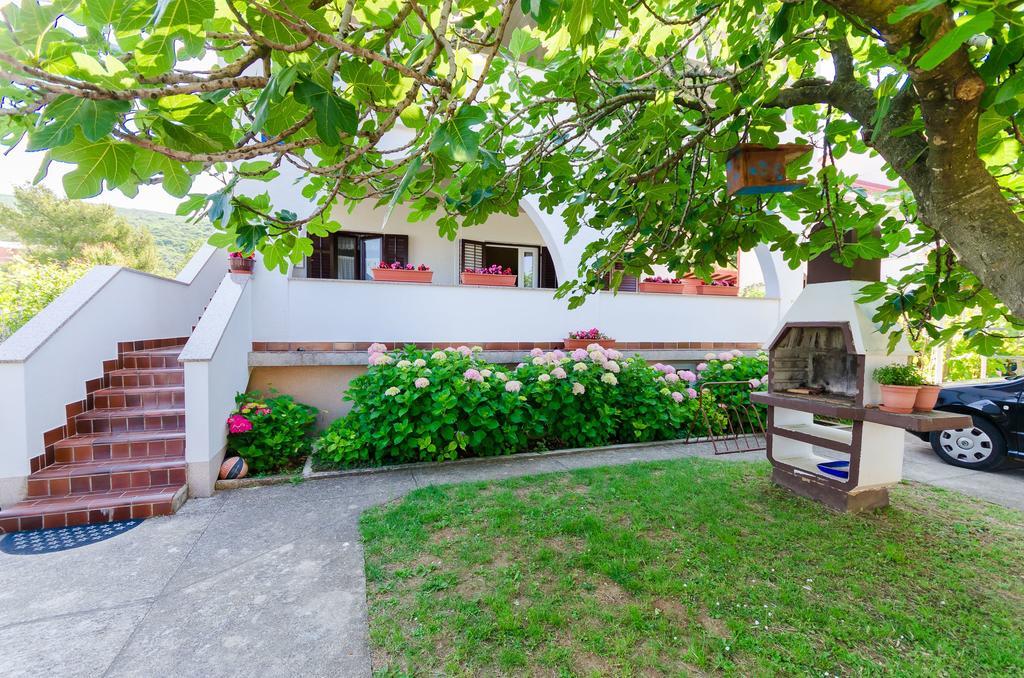פונאנט Apartment Neda מראה חיצוני תמונה